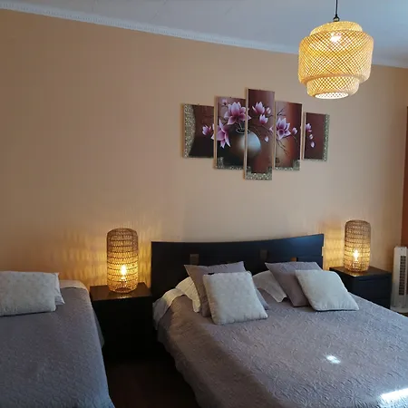 Montplaisir Couette-café Montendre