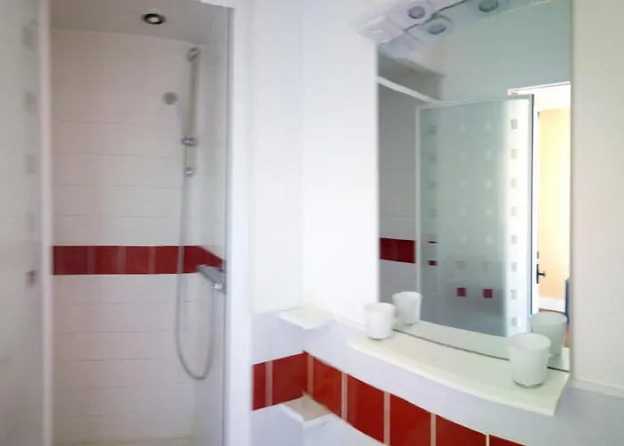 Montplaisir 3* Montendre